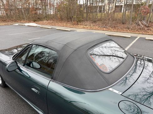 Used 1999 MAZDA MX-5 Miata 10th Anniversary Edition image 33