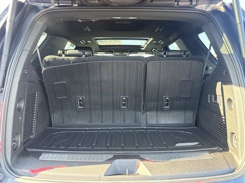 Used 2023 GMC Yukon Denali w/ LPO, Floor Liner Package AWD/4WD image 12