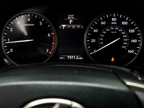 Used 2015 Lexus NX 200t FWD image 32