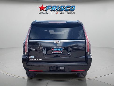 Used 2018 Cadillac Escalade ESV Luxury image 8