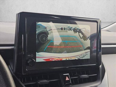 Used 2024 Toyota Corolla LE FWD image 13