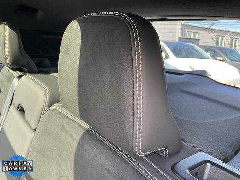 Used 2023 Volvo XC40 Recharge Plus image 30