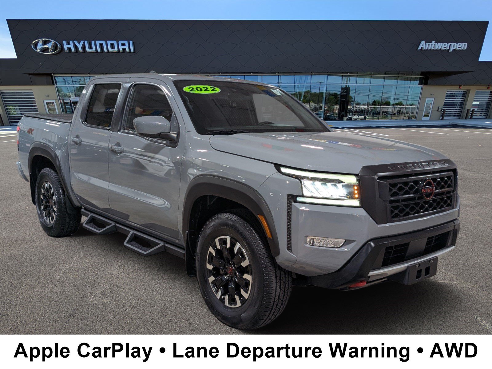 Used 2022 Nissan Frontier PRO-4X w/ Technology Package AWD/4WD image 1