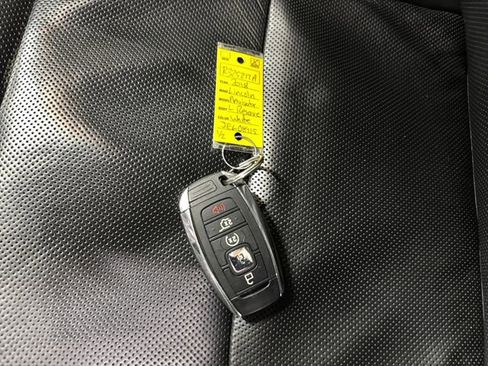 Used 2018 Lincoln Navigator L Reserve w/ Technology Package image 26