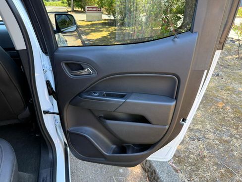 Used 2016 Chevrolet Colorado LT w/ Luxury Package, Chrome AWD/4WD image 29