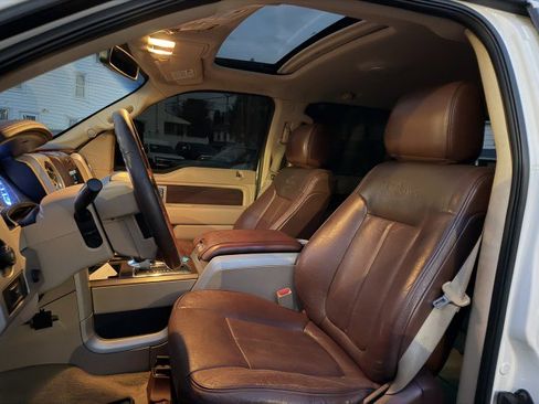 Used 2013 Ford F150 King Ranch w/ King Ranch Chrome Pkg image 10