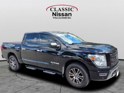 Used 2021 Nissan Titan SV w/ SV Convenience Package