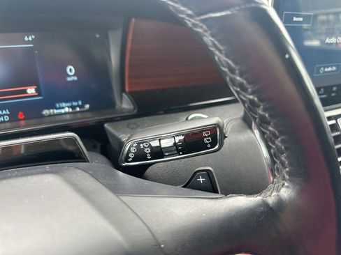 Used 2023 Lincoln Navigator Reserve image 13