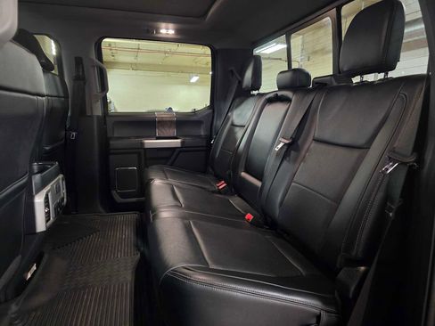 Used 2019 Ford F250 Lariat w/ Lariat Value Package image 17