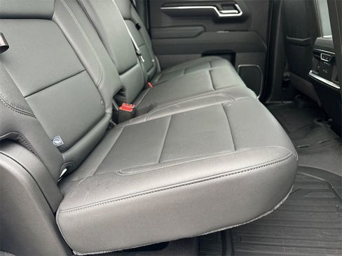 Used 2025 GMC Sierra 1500 SLT w/ SLT Premium Plus Package image 16