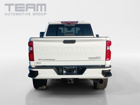 Used 2024 Chevrolet Silverado 3500 High Country w/ High Country Premium Package image 6