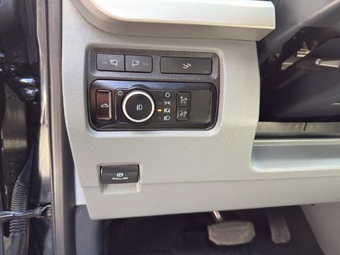 Certified 2024 Ford F350 XLT w/ Black Appearance Package AWD/4WD image 16