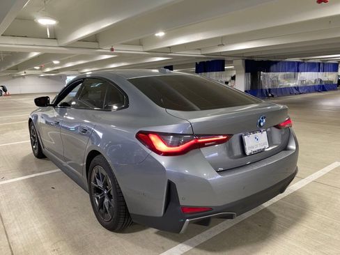 Used 2023 BMW i4 eDrive40 RWD image 3