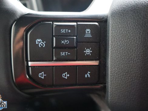 Used 2025 Ford F350 Platinum AWD/4WD image 15