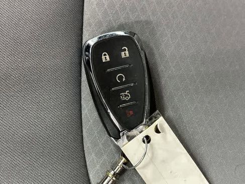 Used 2022 Chevrolet Malibu LT image 32