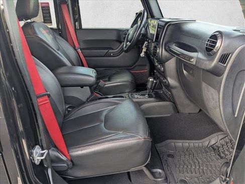 Used 2017 Jeep Wrangler Unlimited Rubicon image 19
