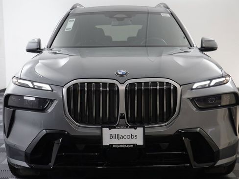 Certified 2024 BMW X7 xDrive40i w/ M Sport Package image 23