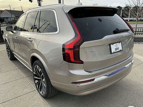 New 2026 Volvo XC90 T8 Plus w/ Protection Package Premier AWD/4WD image 10