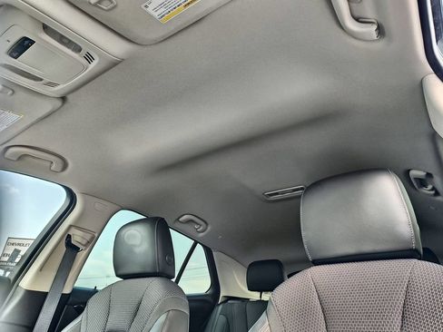 Used 2023 Buick Envision Preferred FWD image 22