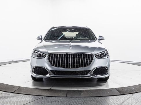 Certified 2024 Mercedes-Benz Maybach S 580 4MATIC image 2