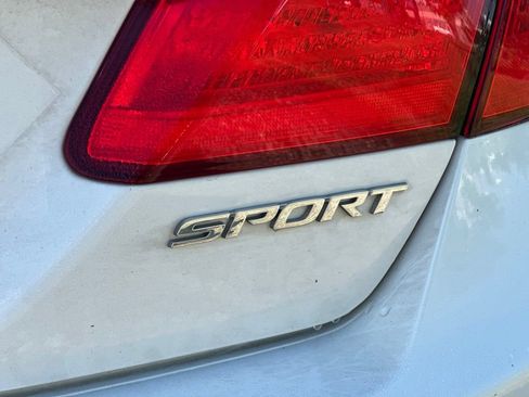 Used 2015 Honda Accord Sport image 4