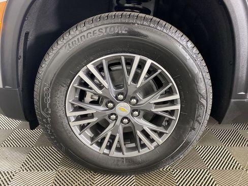 New 2026 Chevrolet Traverse LT w/ Driver Confidence Package image 32