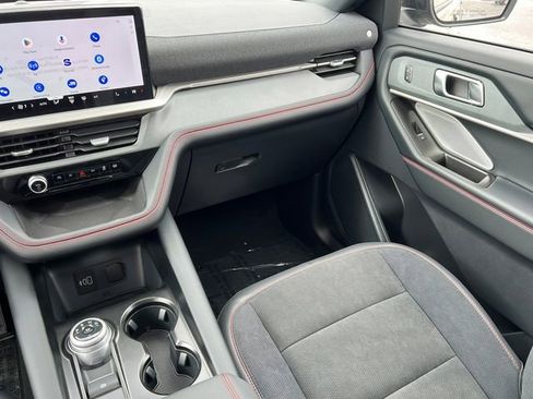 New 2026 Ford Explorer ST w/ Sun And Sound Package image 38