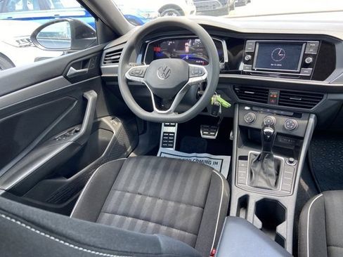 Used 2023 Volkswagen Jetta Sport FWD image 11