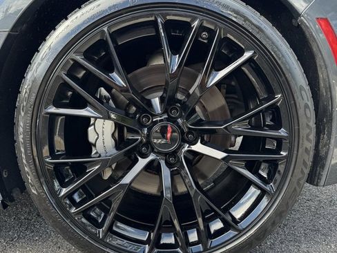 Used 2014 Chevrolet Corvette Stingray Coupe w/ 3LT Preferred Equipment Group image 3