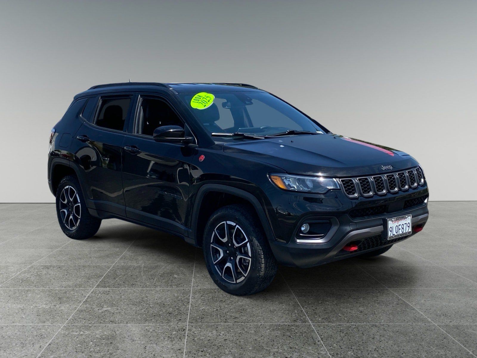Used 2024 Jeep Compass Trailhawk AWD/4WD image 7