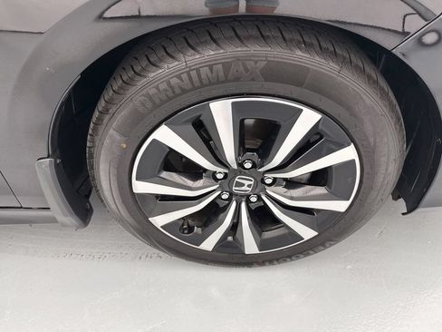 Used 2024 Honda Civic EX image 13