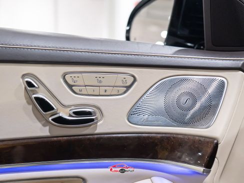 Used 2018 Mercedes-Benz S 560 4MATIC Sedan image 44