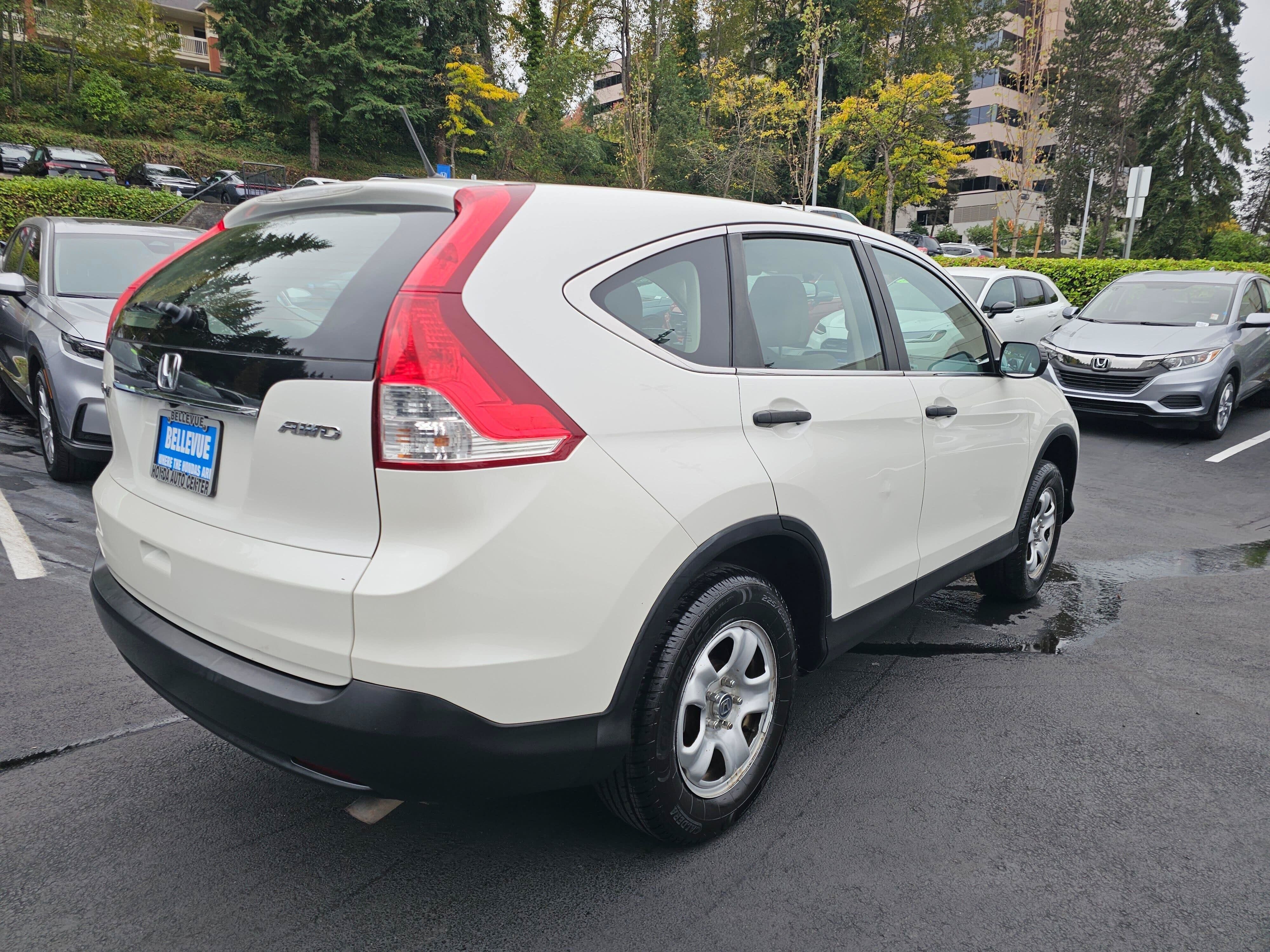 Used 2014 Honda CR-V LX image 7