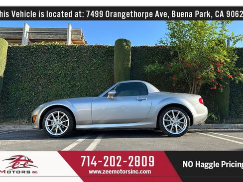 Used 2010 MAZDA MX-5 Miata Grand Touring w/ Premium Pkg image 11