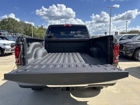 New 2026 RAM 2500 Tradesman w/ Chrome Appearance Group AWD/4WD image 10