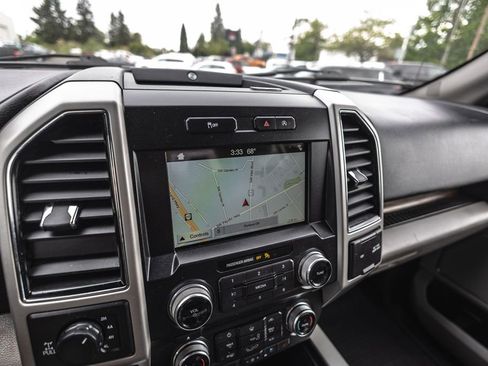 Used 2018 Ford F150 Lariat w/ Equipment Group 501A Mid AWD/4WD image 13
