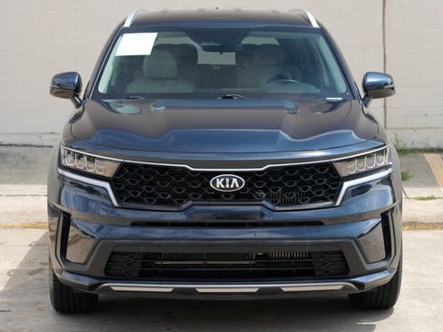 Used 2021 Kia Sorento S FWD image 46