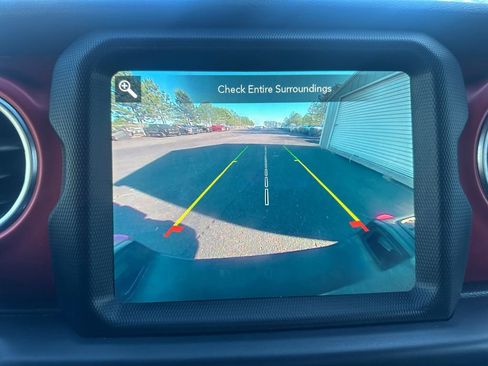 Certified 2020 Jeep Gladiator Rubicon image 22