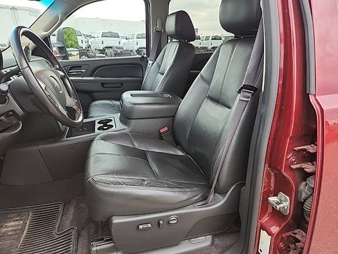 Certified 2014 Chevrolet Silverado 2500 LTZ w/ LTZ Plus Package AWD/4WD image 26