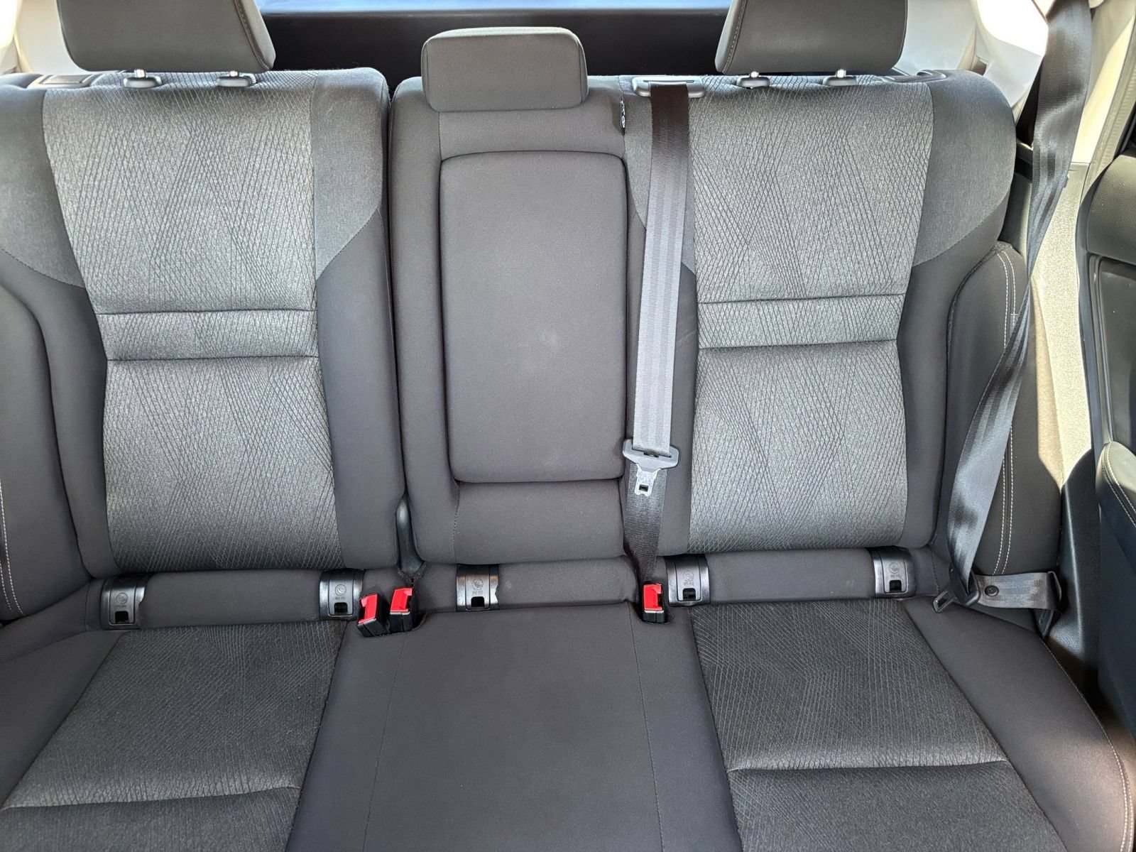 Used 2025 Nissan Rogue SV FWD image 39