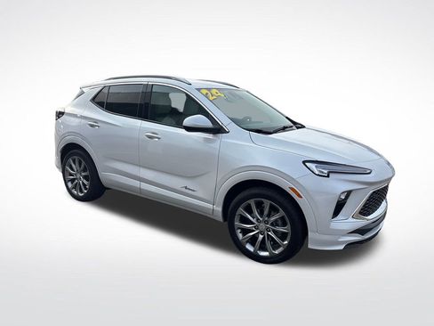 Used 2024 Buick Encore GX Avenir w/ Avenir Convenience Package image 11