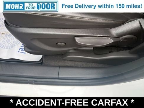 Used 2022 Chevrolet Trax LT FWD image 12