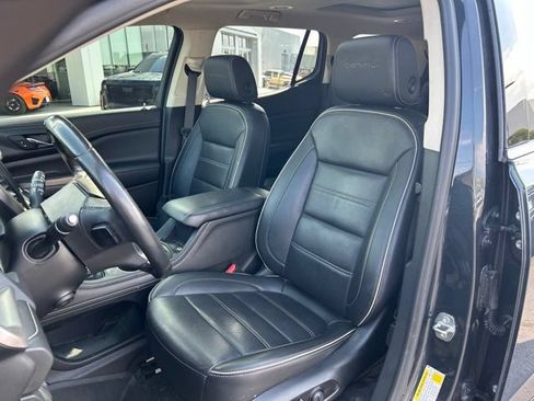 Used 2021 GMC Acadia Denali w/ Denali Technology Package FWD image 20