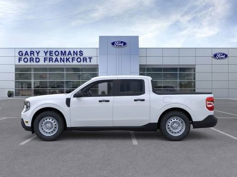 New 2025 Ford Maverick XL image 3