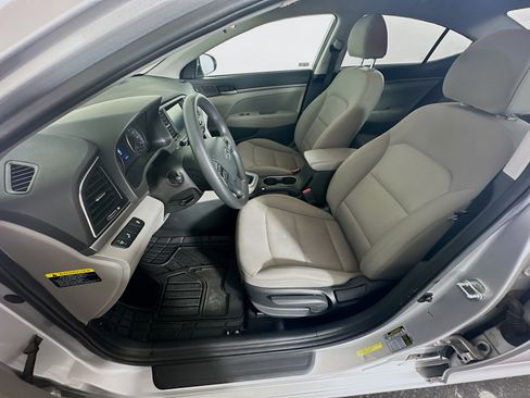 Used 2018 Hyundai Elantra SEL w/ Cargo Package FWD image 13