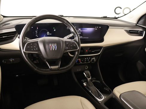 Used 2025 Buick Encore GX Sport Touring w/ Comfort Package FWD image 2