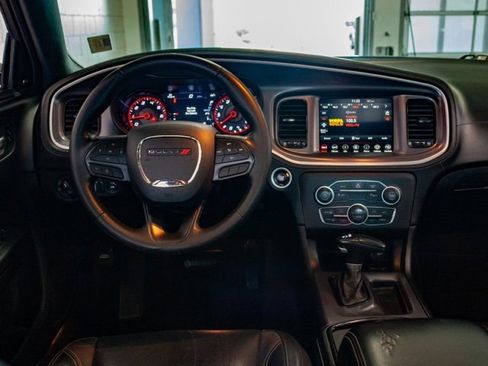 Used 2022 Dodge Charger SXT w/ Plus Group image 8