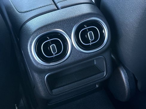 New 2026 Mercedes-Benz GLC 300 image 24