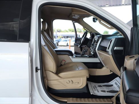 Used 2016 Ford F150 Lariat w/ Equipment Group 501A Mid RWD image 36