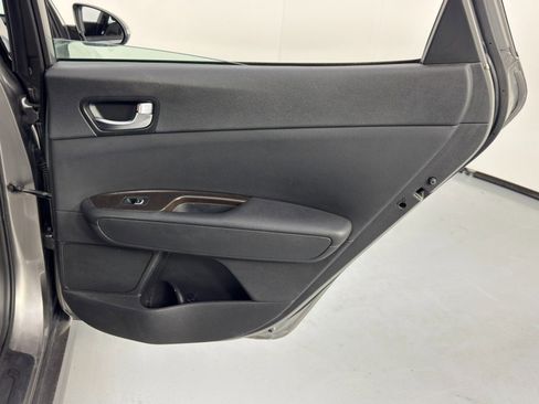 Used 2016 Kia Optima EX image 40